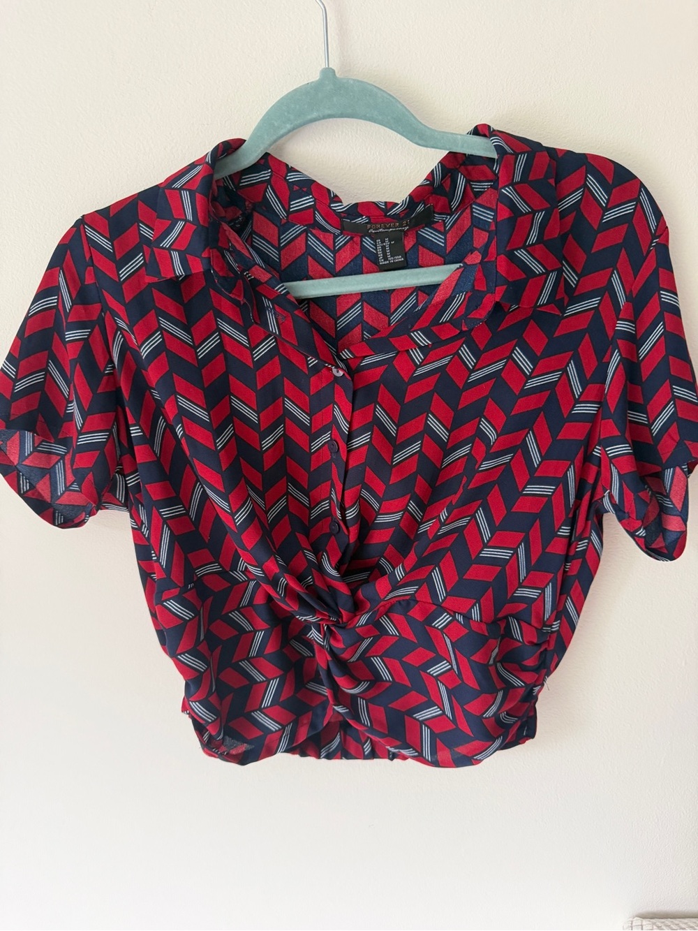 Forever 21 Red & Navy Geometric Twist-Front Crop Top
